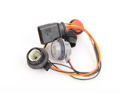 NEW AUDI A5 CABRIO 8F REAR TAILLIGHT BULB HOLDER HARNESS 8T0945221A ORIGINAL