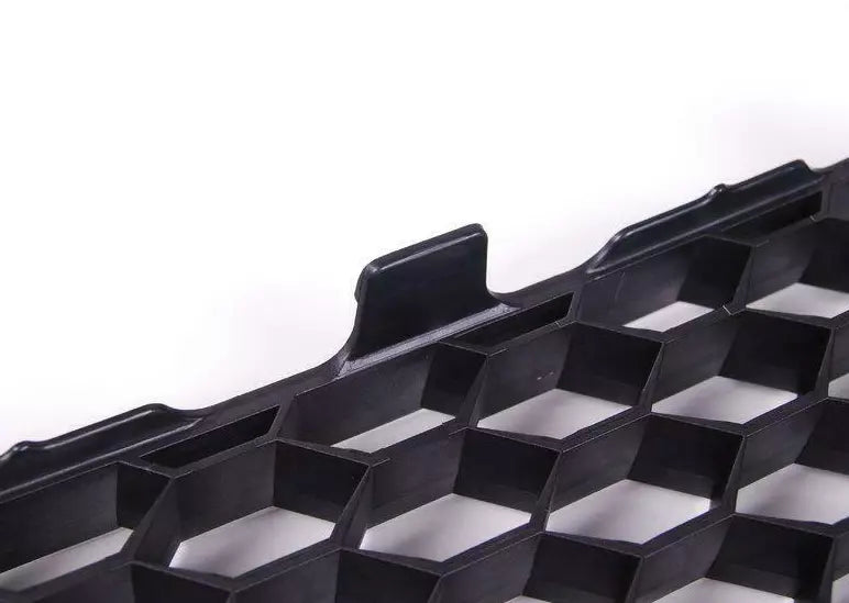 NEW VOLKSWAGEN JETTA A5 FRONT BUMPER CENTER VENT GRILLE 1K0853677B9B9