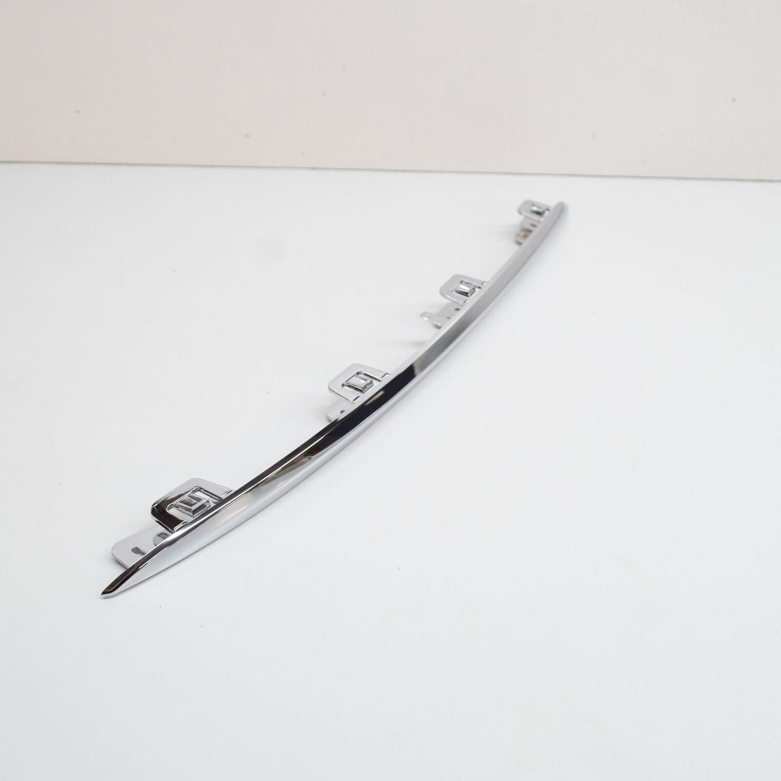 NEW MERCEDES-BENZ C W205 REAR LEFT BUMPER MOLDING A2058850521 ORIGINAL