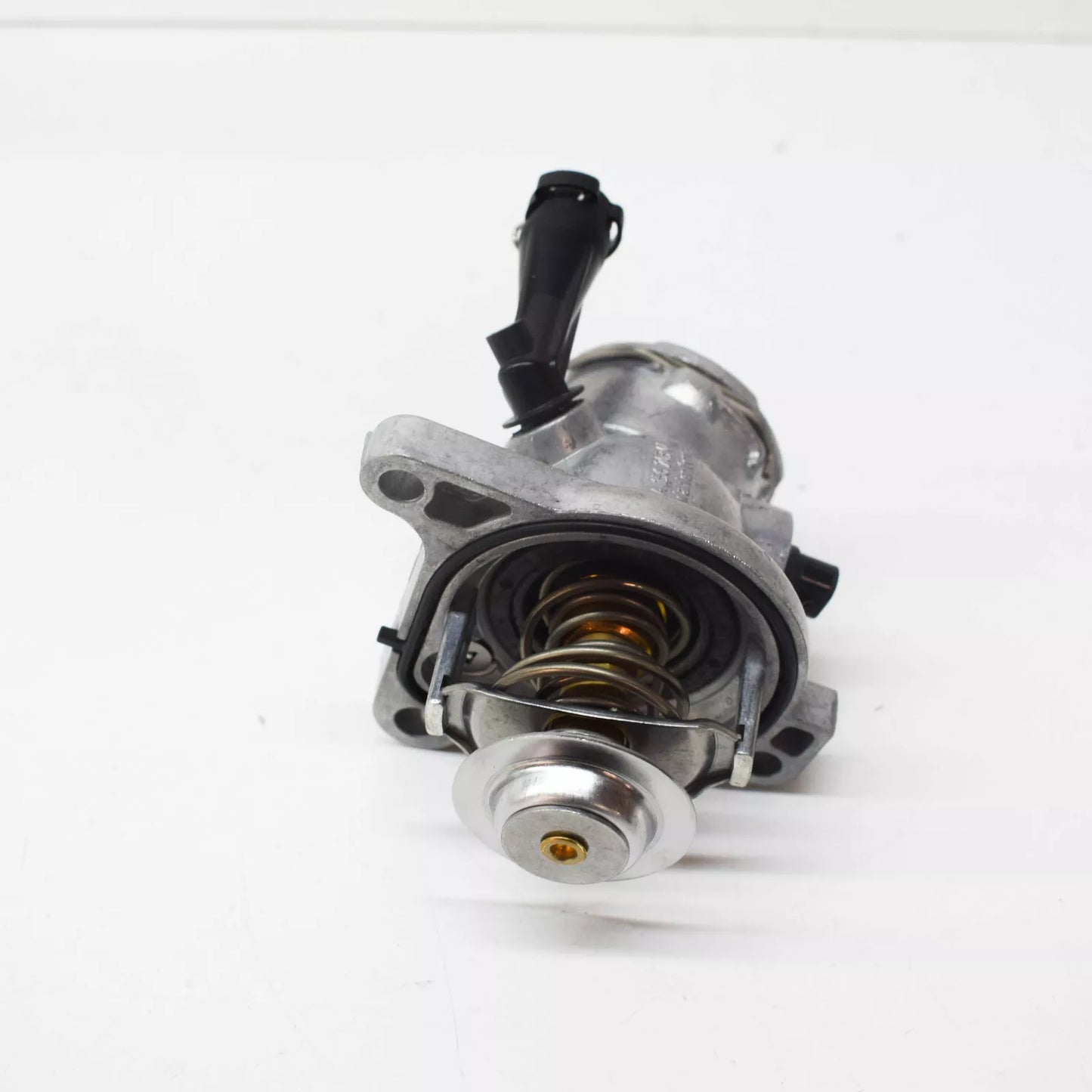 NEW MERCEDES-BENZ CLS C219 THERMOSTAT A1562030475