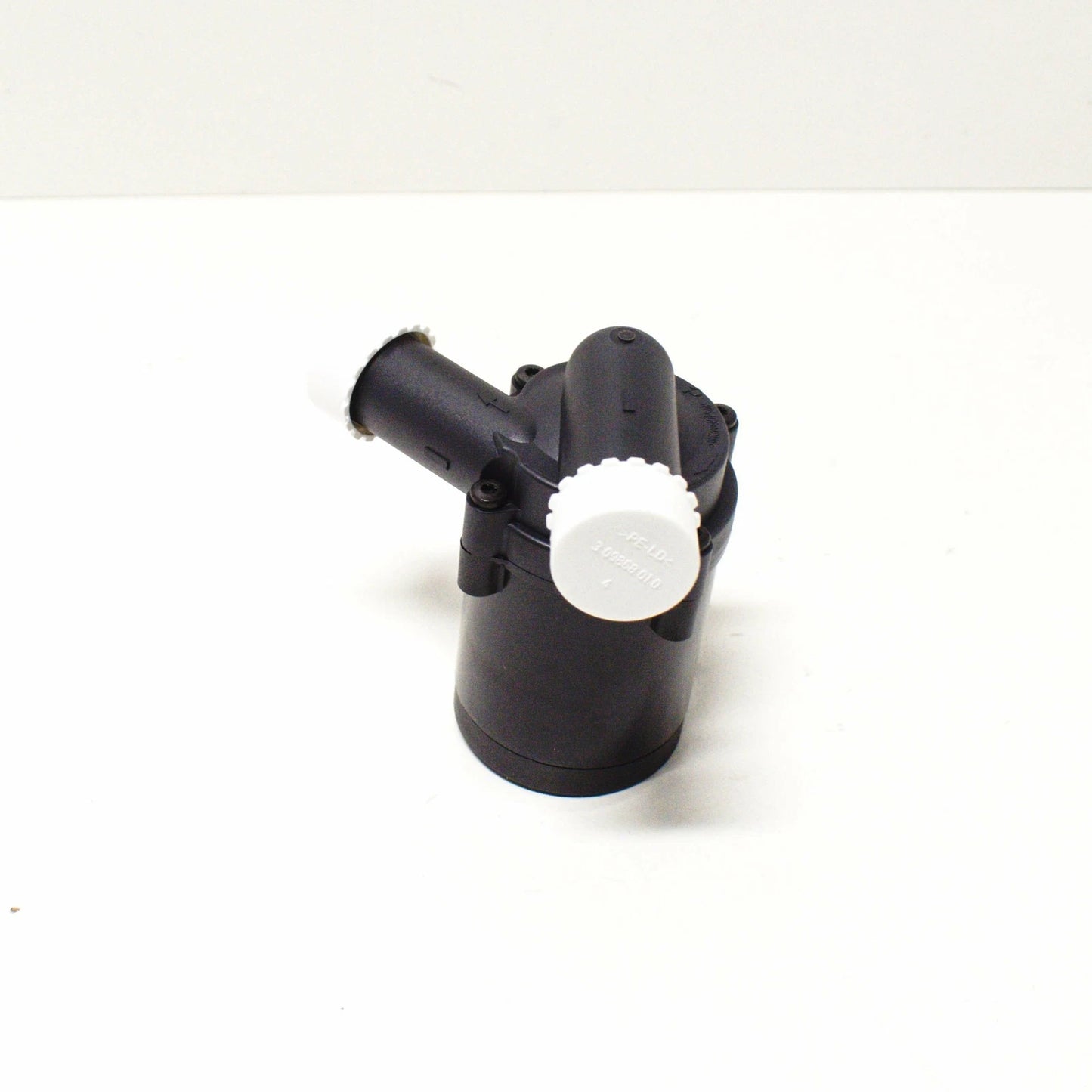 NEW AUDI A3 8PA AUXILIARY COOLANT WATER PUMP 5Q0965561E 2013 ORIGINAL