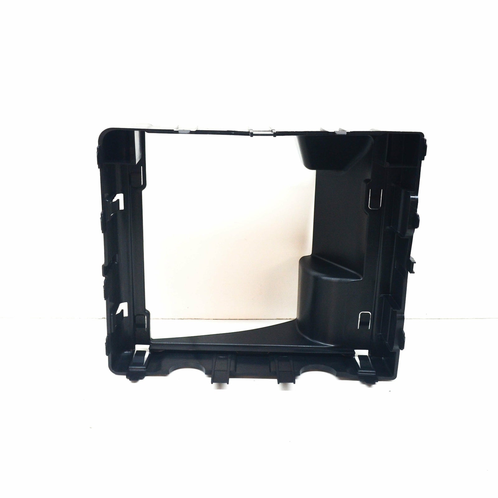 NEW MB E W213 AMG LEFT RADIATOR REAR AIR DUCT SEGMENT A2135051800 ORIGINAL