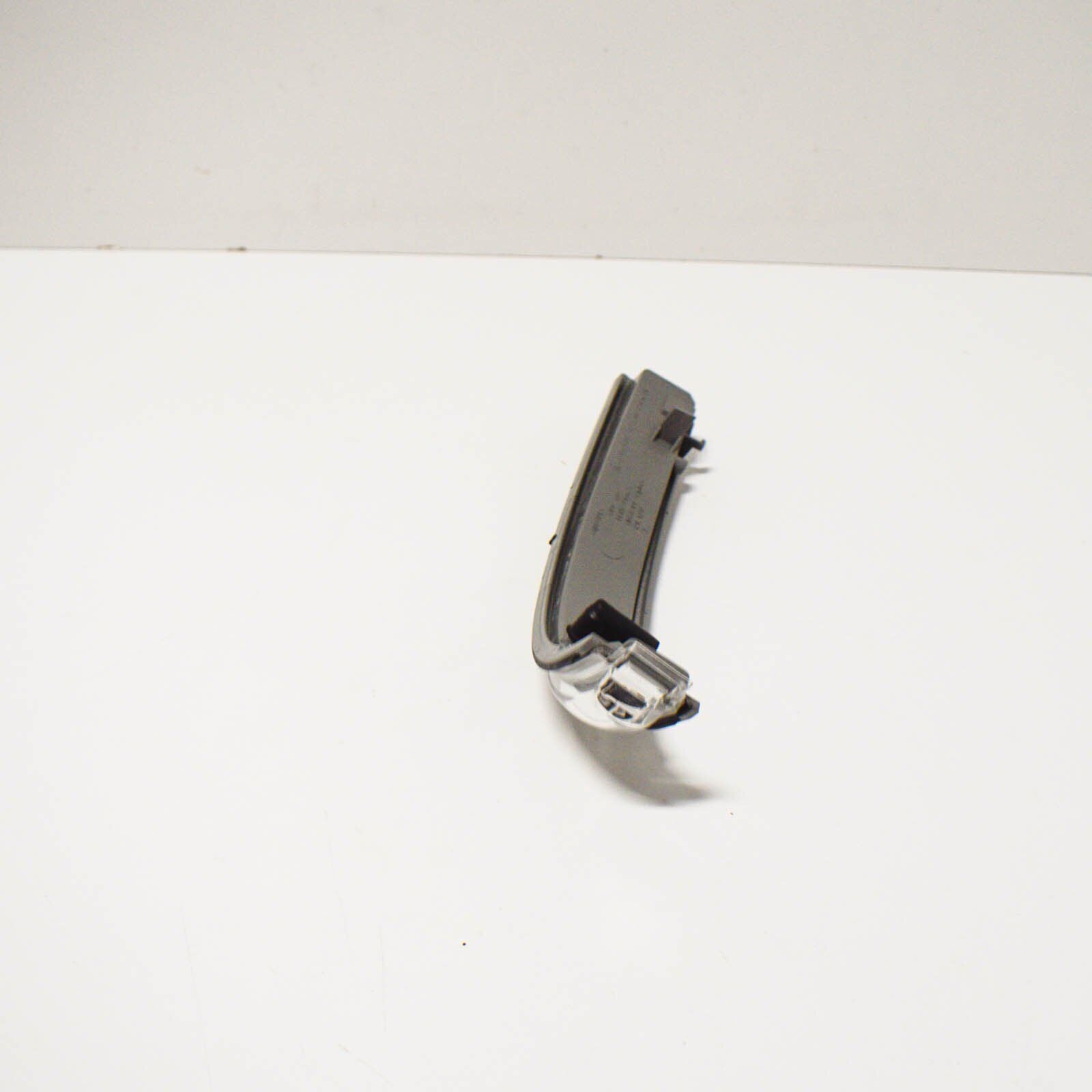 NEW MERCEDES BENZ A W169 LEFT MIRROR TURN SIGNAL A1698201121 ORIGINAL