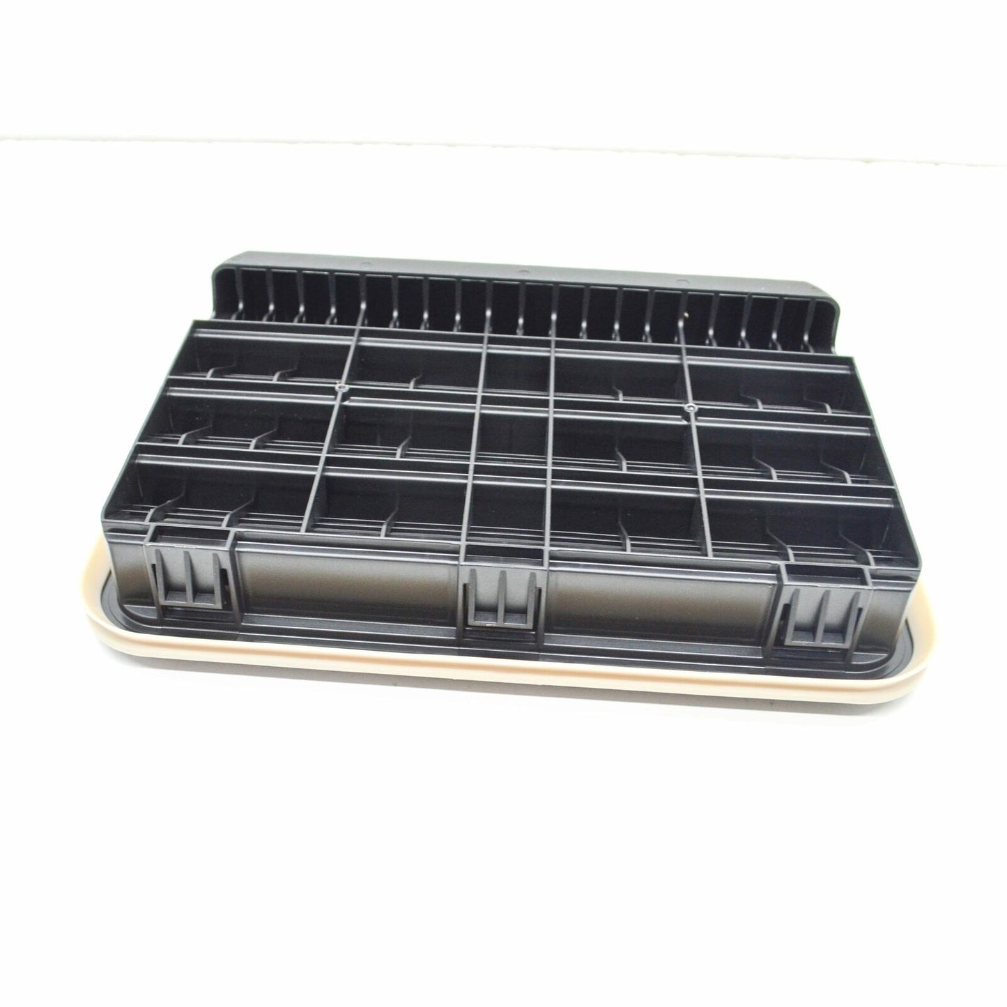 NEW VOLKSWAGEN TOUAREG 7P BODY VENTILATION GRILLE 7PP819181A ORIGINAL