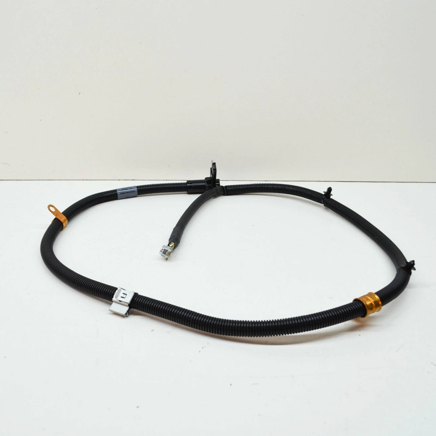 NEW MERCEDES-BENZ B W246 STARTER MOTOR WIRING CABLE A2465405833 ORIGINAL