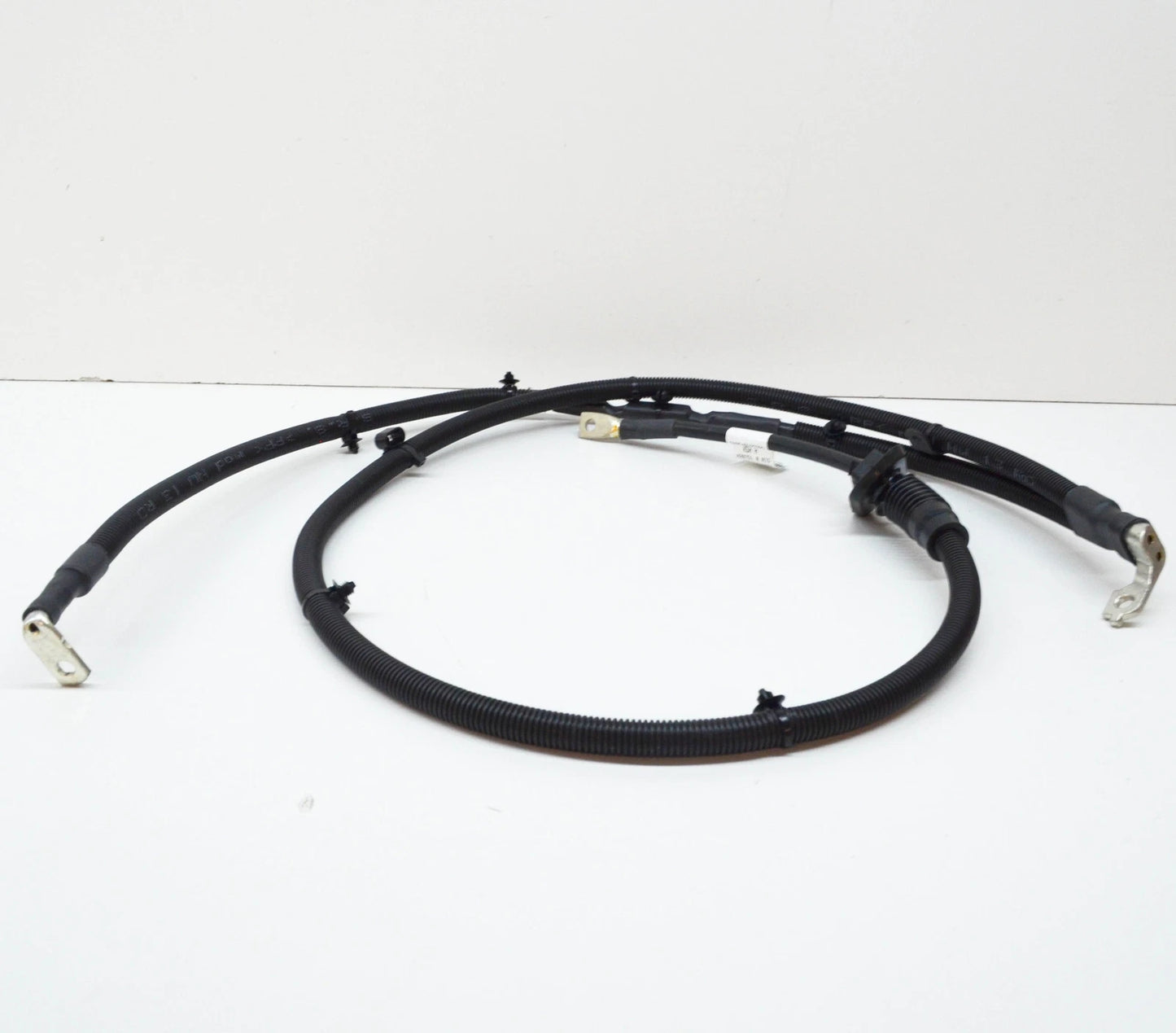 NEW MB SPRINTER 906 BATTERY TO STARTER/ALTERNATOR WIRING A9064401641