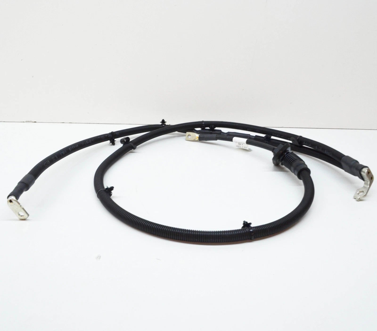 NEW MB SPRINTER 906 BATTERY TO STARTER/ALTERNATOR WIRING A9064401641