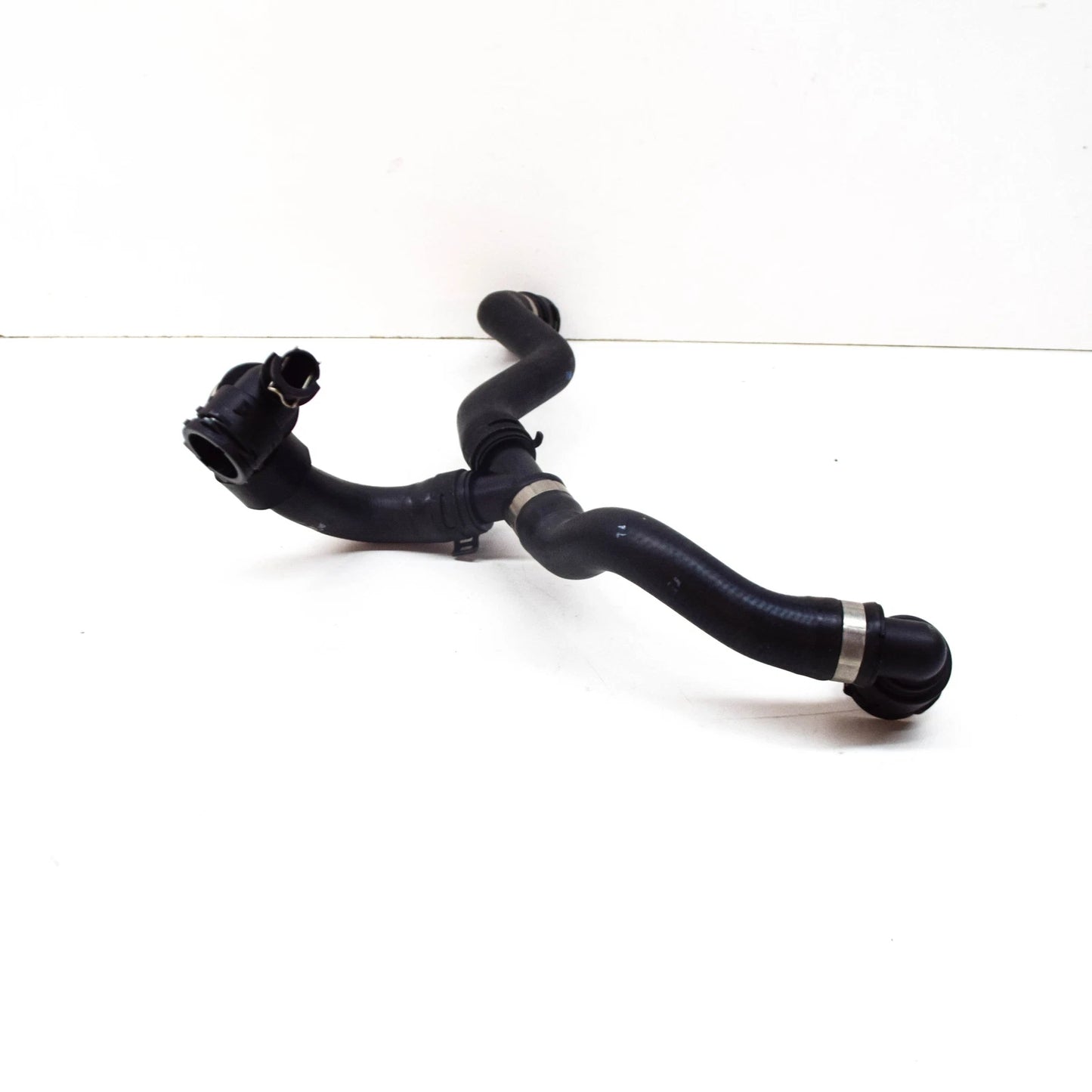 NEW MB E COUPE C238 LEFT WATER COOLANT RADIATOR HOSE A2385015200 ORIGINAL