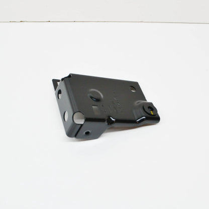 NEW AUDI TT FV FRONT RIGHT FENDER CENTRE UPPER BRACKET 8S0821168 ORIGINAL