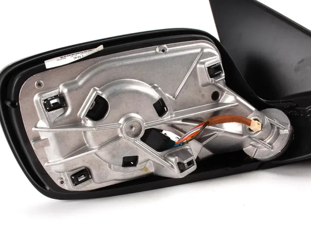 NEW BMW 7 E65, E66, E67 FRONT RIGHT DOOR WING MIRROR 7190182 51167190182