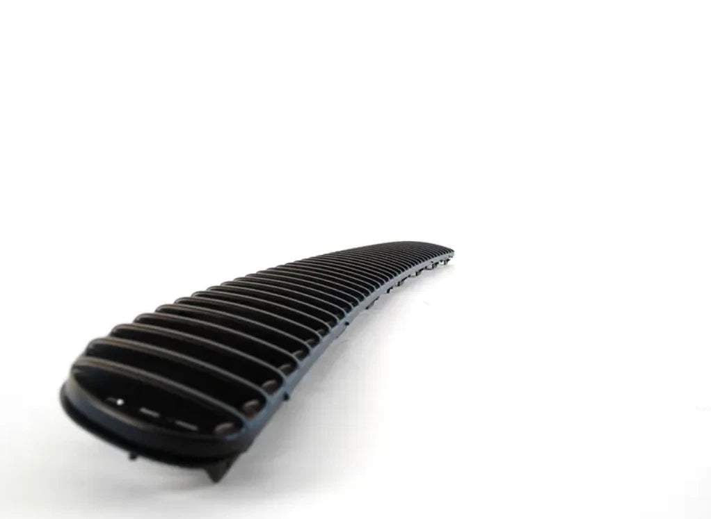 NEW BMW 3 E46 WINDSHIELD COWL GRILLE 51138204860 8204860 ORIGINAL