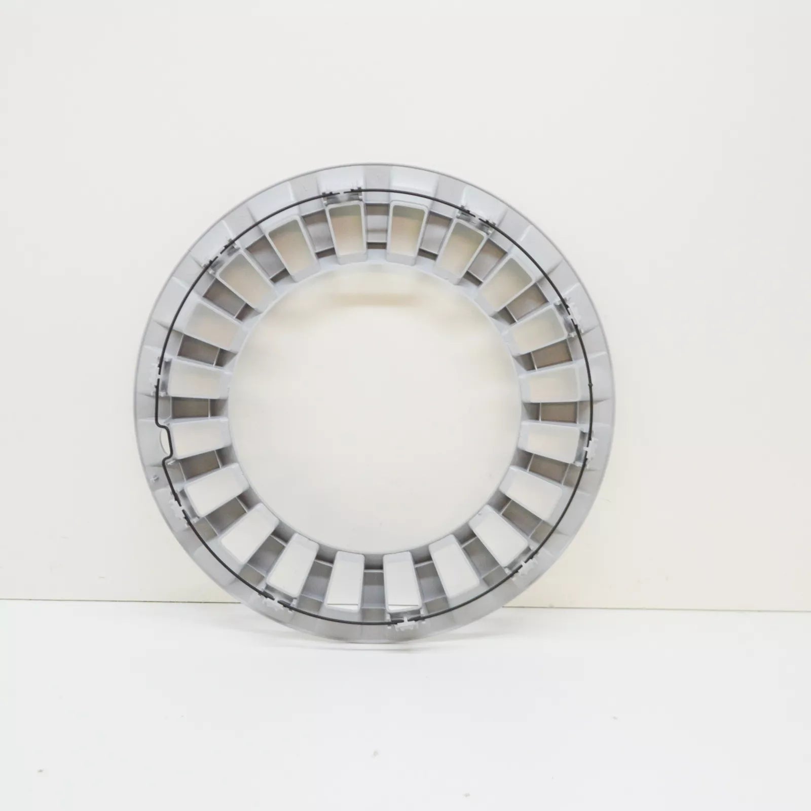 NEW VOLKSWAGEN BEETLE A5 WHEEL TRIM RING 5C0601157B