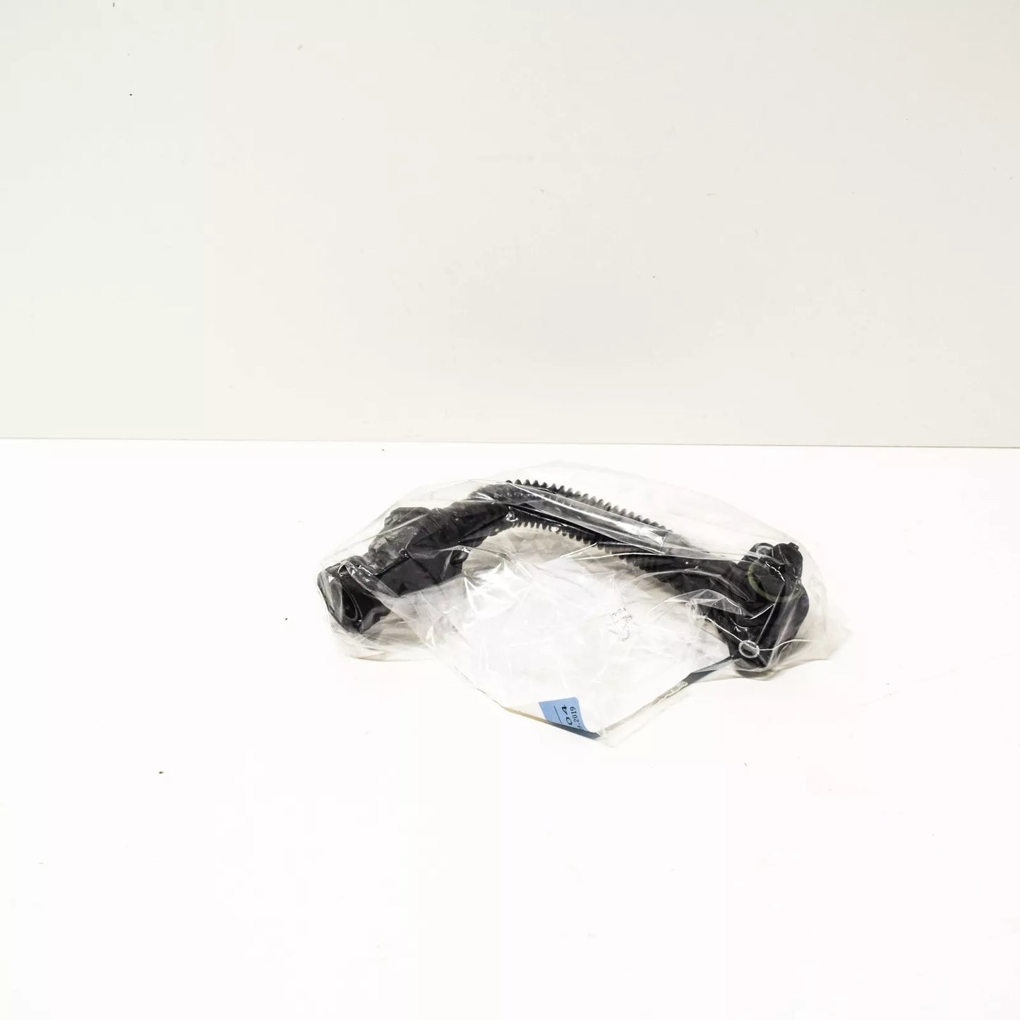 NEW BMW M5 F10 CRANKCASE VENT HOSE 11157843150 7843150 ORIGINAL