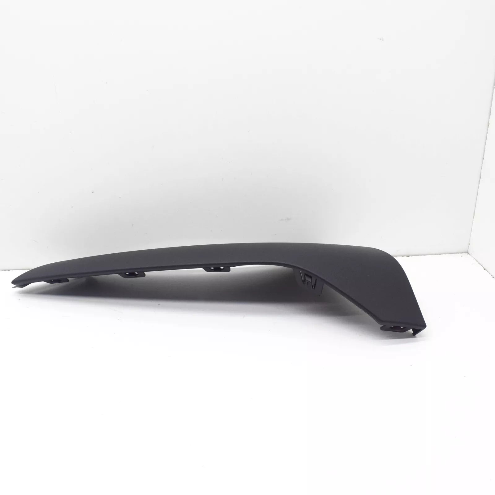 NEW MERCEDES-BENZ GLA H247 FRONT BUMPER RIGHT LOWER TRIM A2478850604