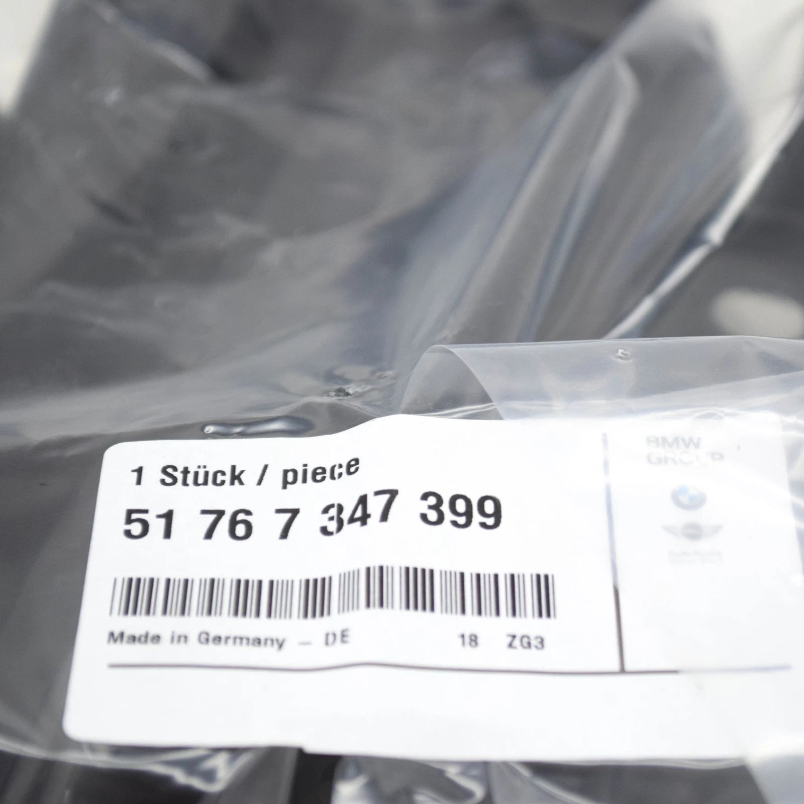 NEW BMW 7 G11 G12 LEFT SIDE PANEL SEALING 51767347399 7347399 ORIGINAL