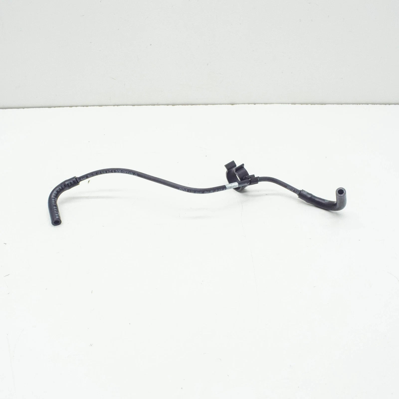 NEW MB C W204 TURBO TO PRESSURE TRANSDUCER VACUUM LINE A2740702732 ORIGINAL