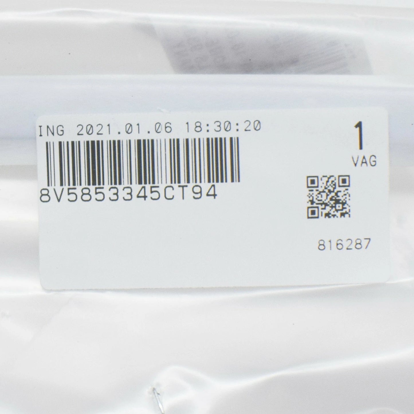 NEW AUDI A3 8V REAR LEFT SIDE QUARTER WINDOW TRIM 8V5853345CT94