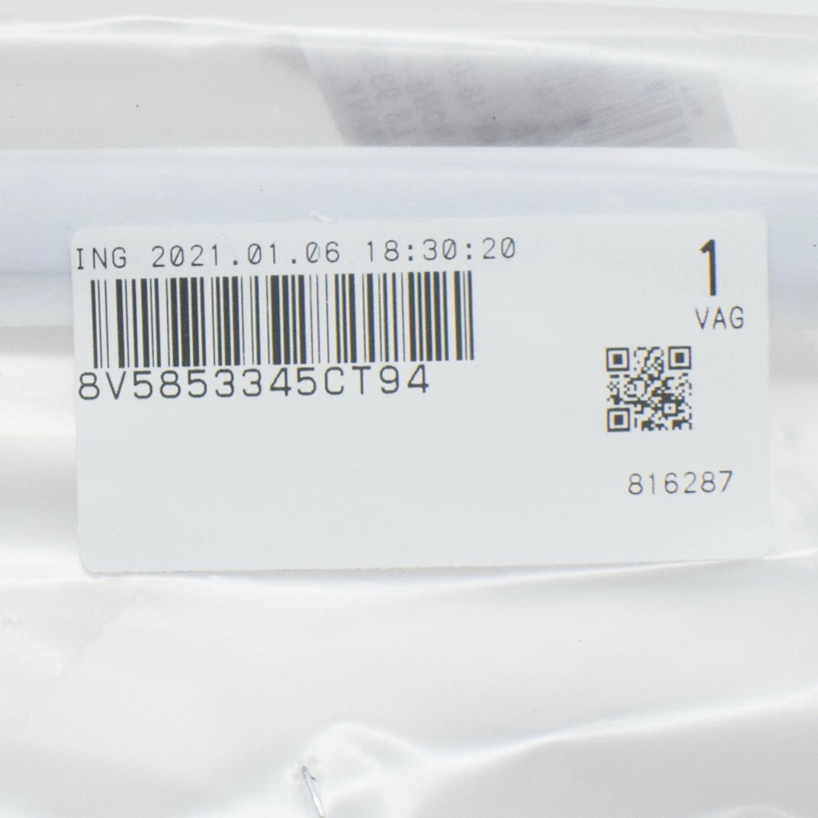 NEW AUDI A3 8V REAR LEFT SIDE QUARTER WINDOW TRIM 8V5853345CT94