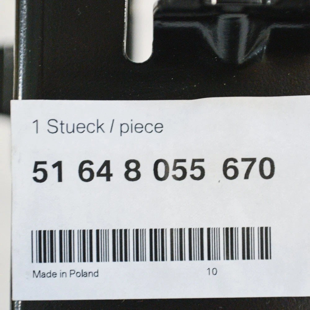 NEW BMW 4 F82 M4 3.0 PETROL RADIATOR RIGHT SIDE BRACKET 51648055670 2015