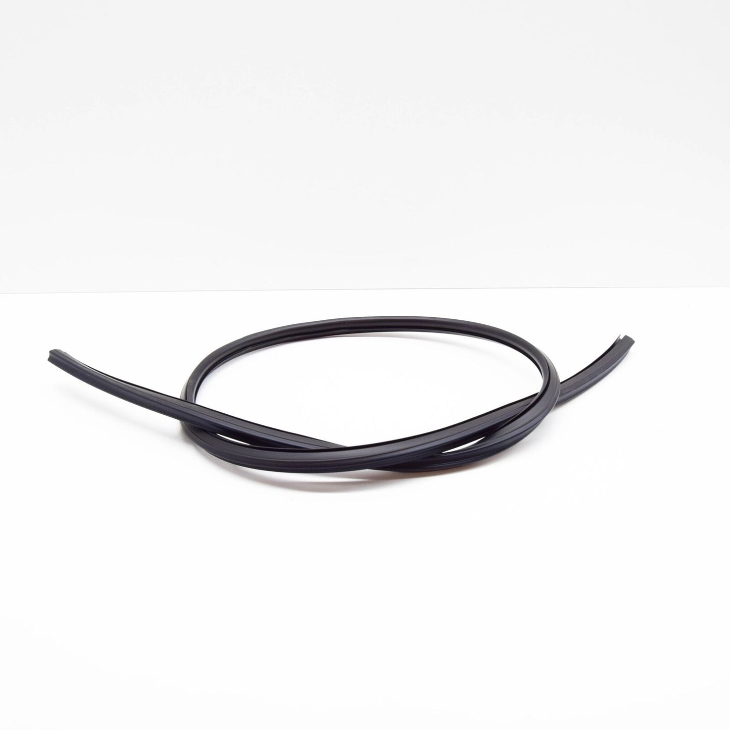 NEW MERCEDES-BENZ SLK R170 WINDSHIELD SEALING A1708310198 ORIGINAL