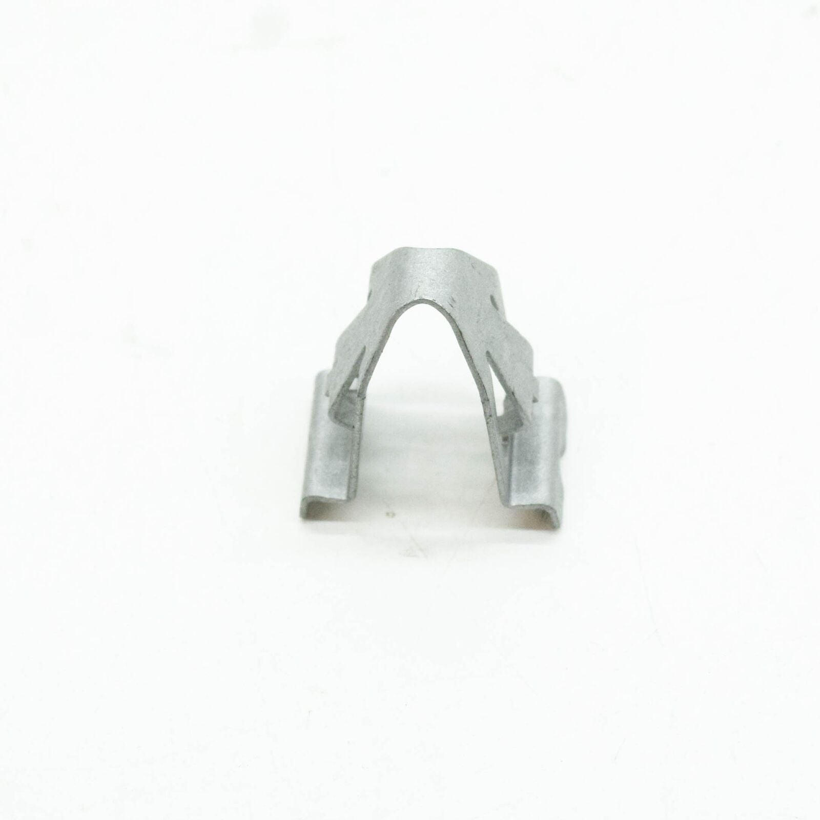 NEW MB CLA COUPE C117 QUARTER PANEL TRIM PANEL CLIP A0039916470 ORIGINAL