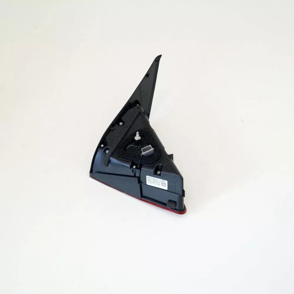 NEW AUDI A7 SPORTBACK RS7 TRUNK LID TAIL LIGHT RIGHT SIDE 4G8945094H 2016