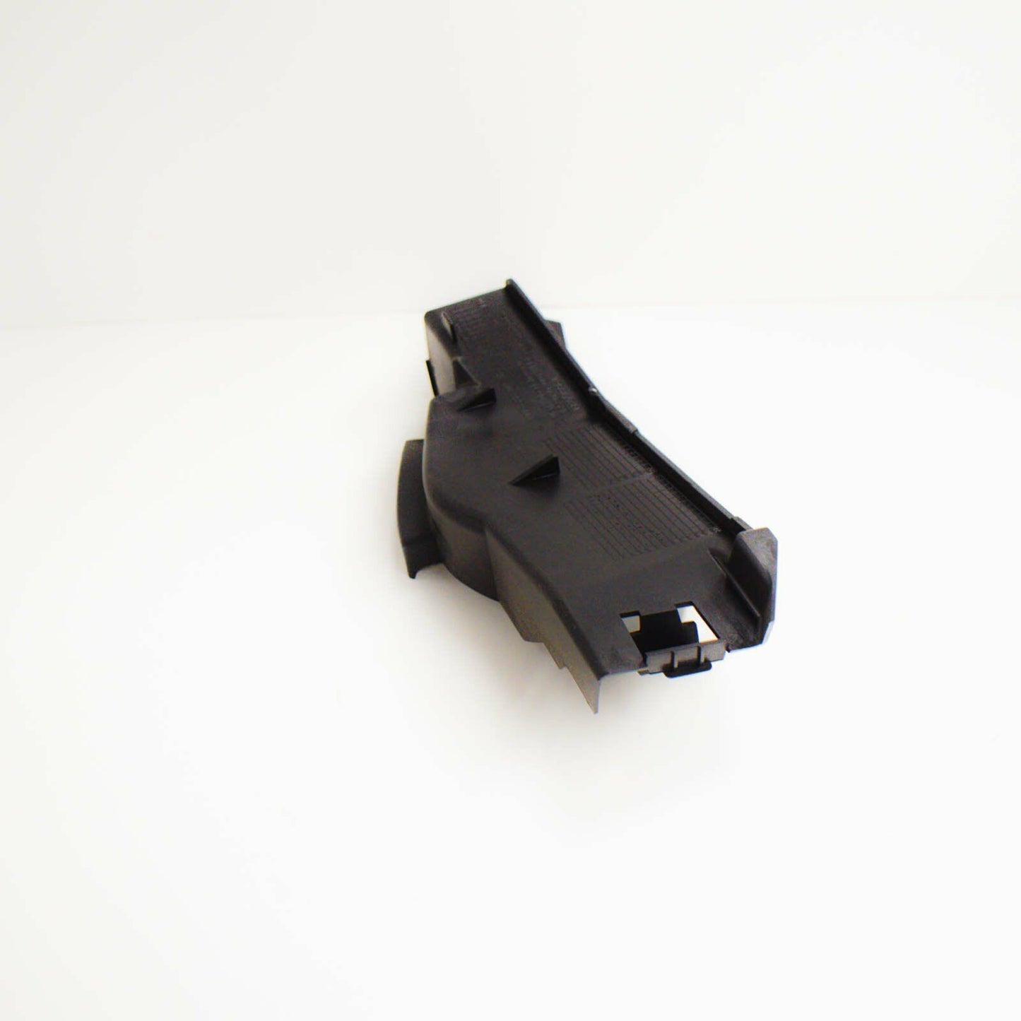 NEW MERCEDES-BENZ CLA C117 AIR INTAKE RIGHT PLATE A1178880338 ORIGINAL