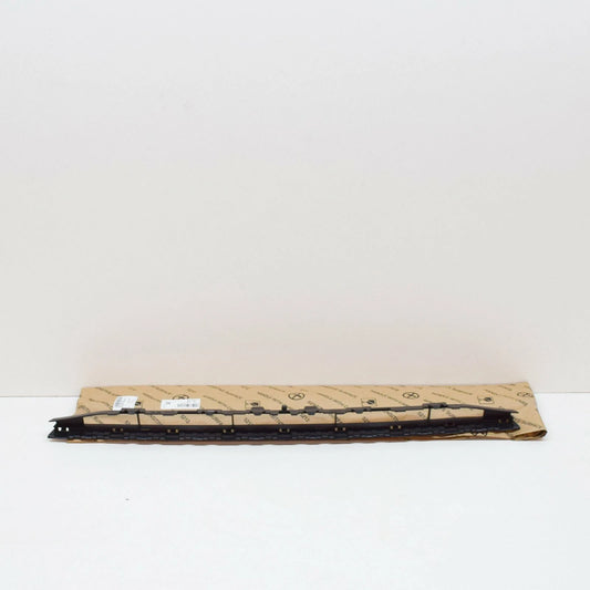 NEW AUDI A3 8V FRONT LOWER GRILL 8V5807647B9B9 2019