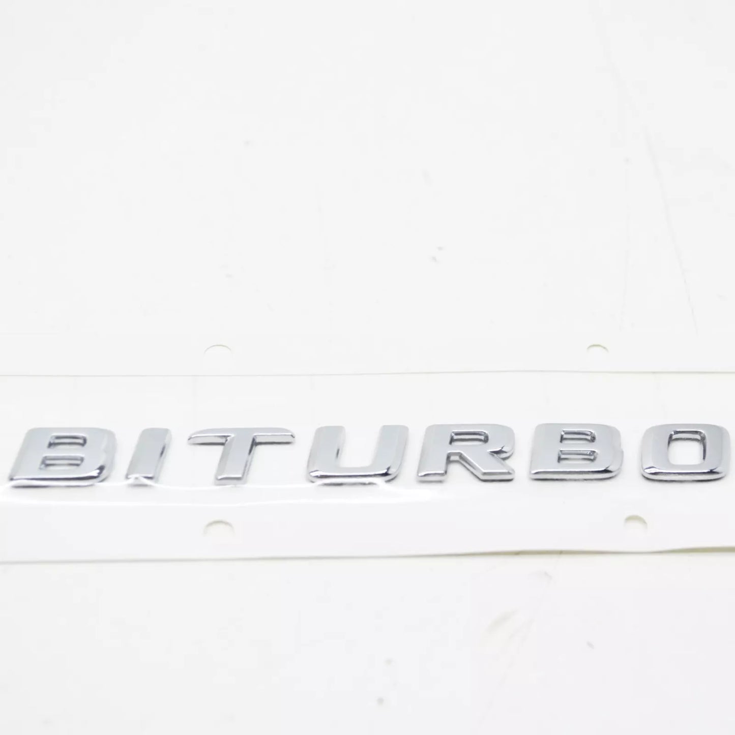 NEW MB S W222 AMG FRONT FENDER WING LETTERING BADGE A2228175200 ORIGINAL