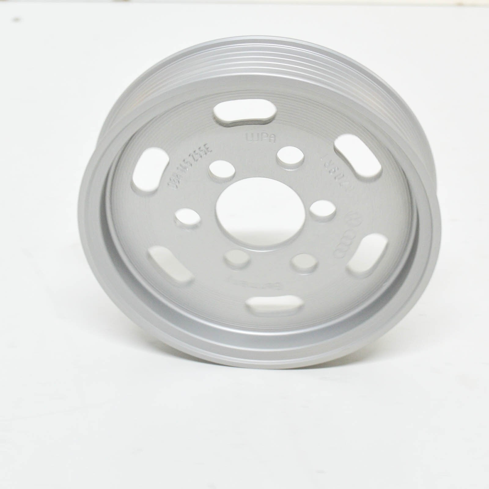 NEW AUDI A4 8K B8 V-BELT PULLEY 06H145255E ORIGINAL