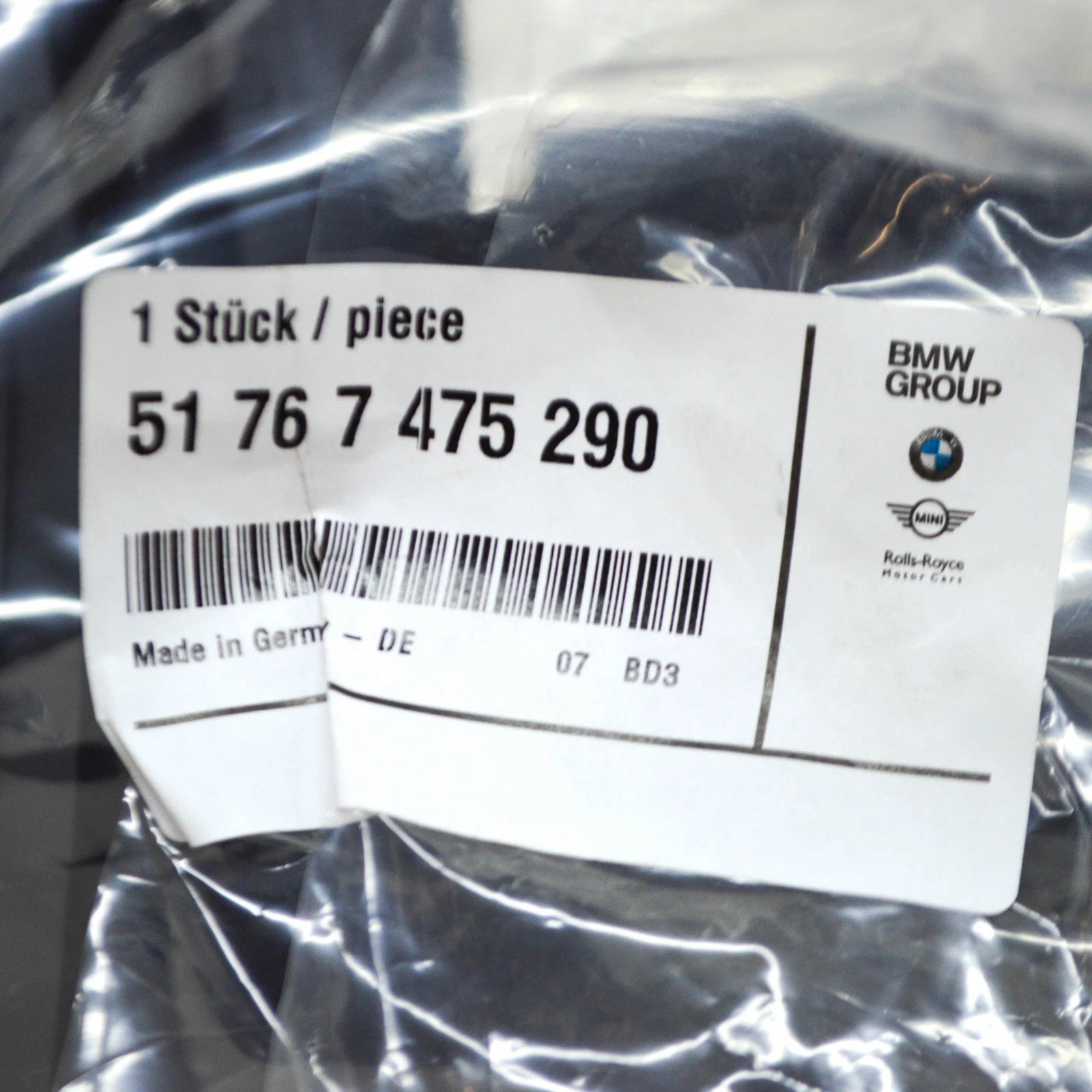 NEW BMW 7 G11 G12 FRONT BONNET HOOD RIGHT SIDE SEALING 51767475290 ORIGINAL