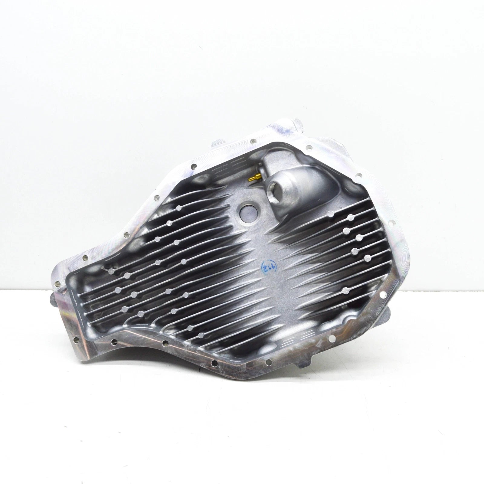 NEW BMW 4 COUPE G82 REAR DIFFERENTIAL AXLE OIL PAN 33117856932 ORIGINAL