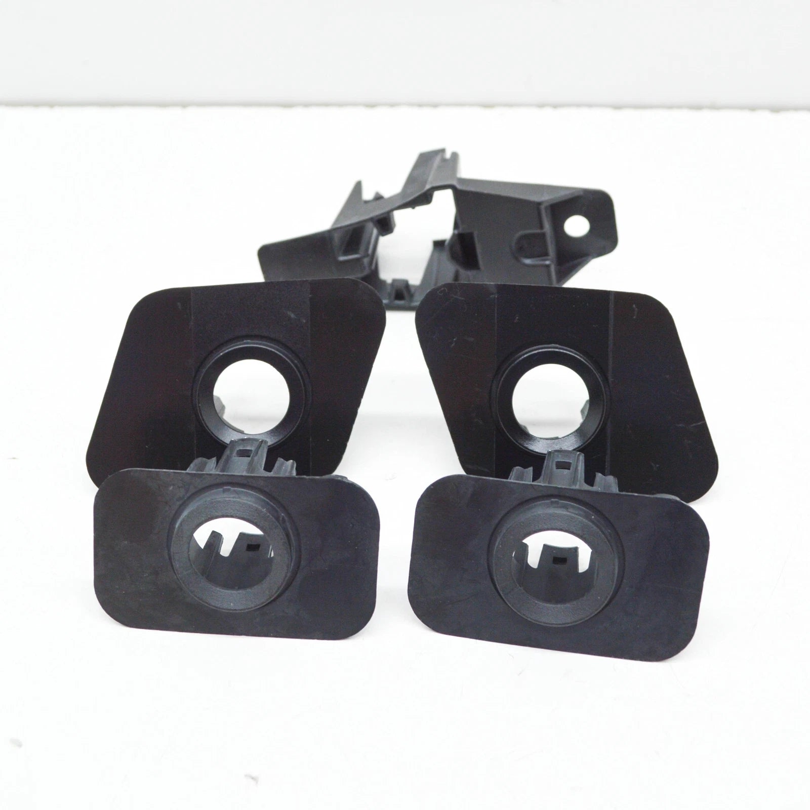 NEW BMW X3 G01 FRONT BUMPER PDC PARKTRONIC HOLDER 51117484789 ORIGINAL