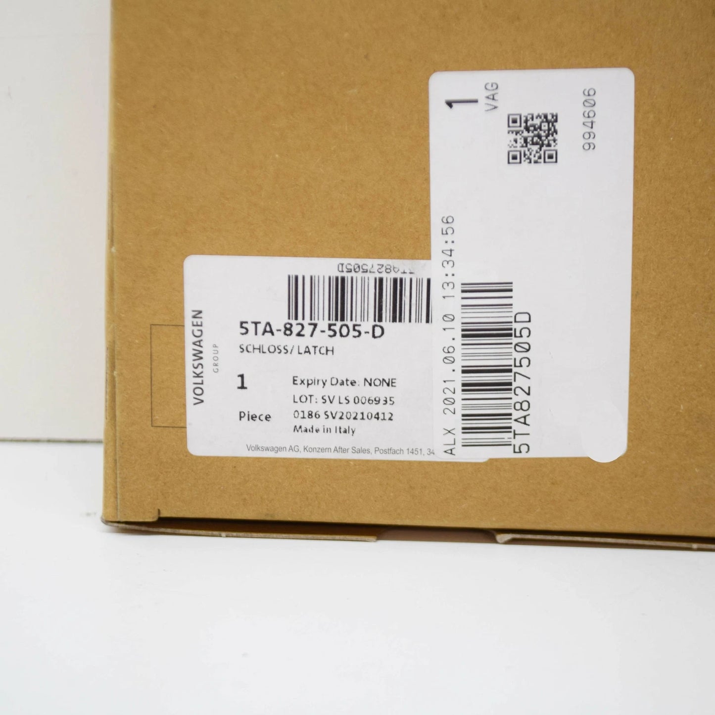 NEW VOLKSWAGEN TOURAN 5T REAR LID LOCK WITH MICROSWITCH 5TA827505D