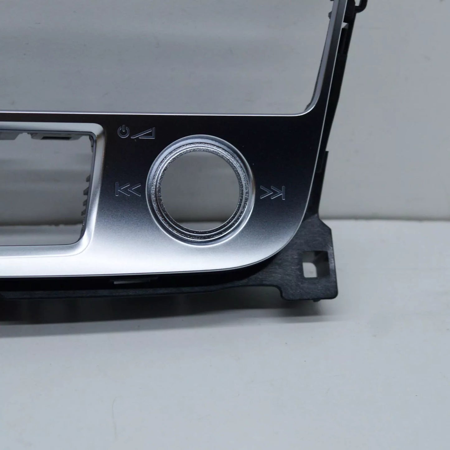 NEW AUDI A8 4N LOWER CENTER CONSOLE TRIM LHD 4N1863263