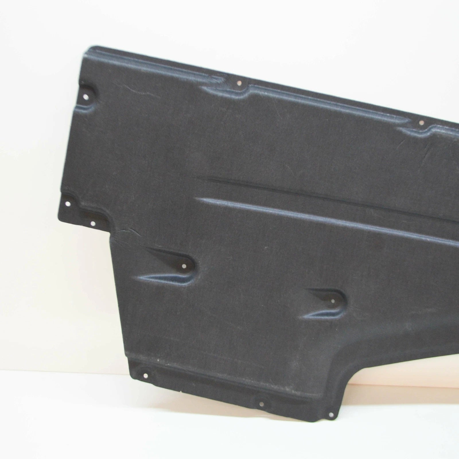 NEW BMW 7 G11 RIGHT SIDE UNDERBODY FLOOR TRAY COVER 51757347030 ORIGINAL