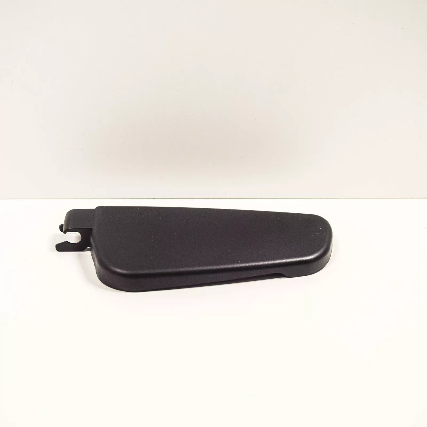 NEW MERCEDES BENZ GL X164 FRONT RIGHT WIPER ARM CAP A1648240049