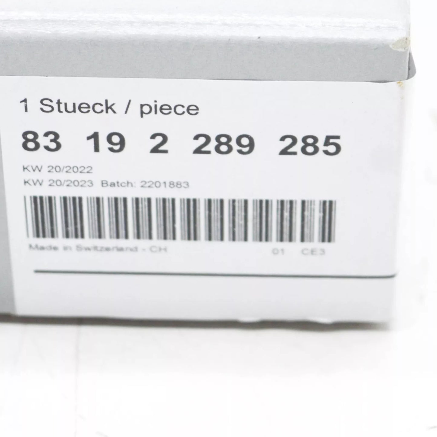 NEW BMW X3 E83 WINDOW GLASS GRAZING KIT 83192289285 ORIGINAL