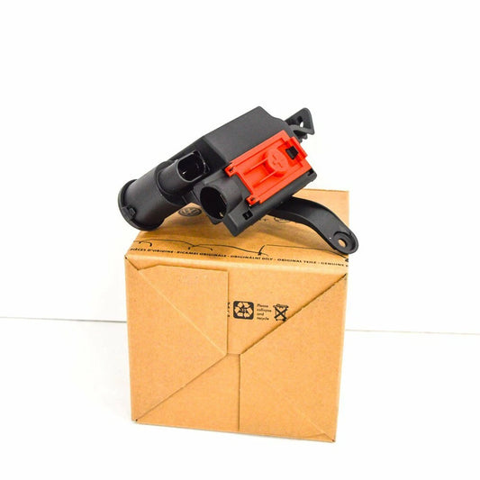 NEW AUDI A4 8W DISTRIBUTOR JUMP START CONNECTOR 8W0941823F ORIGINAL