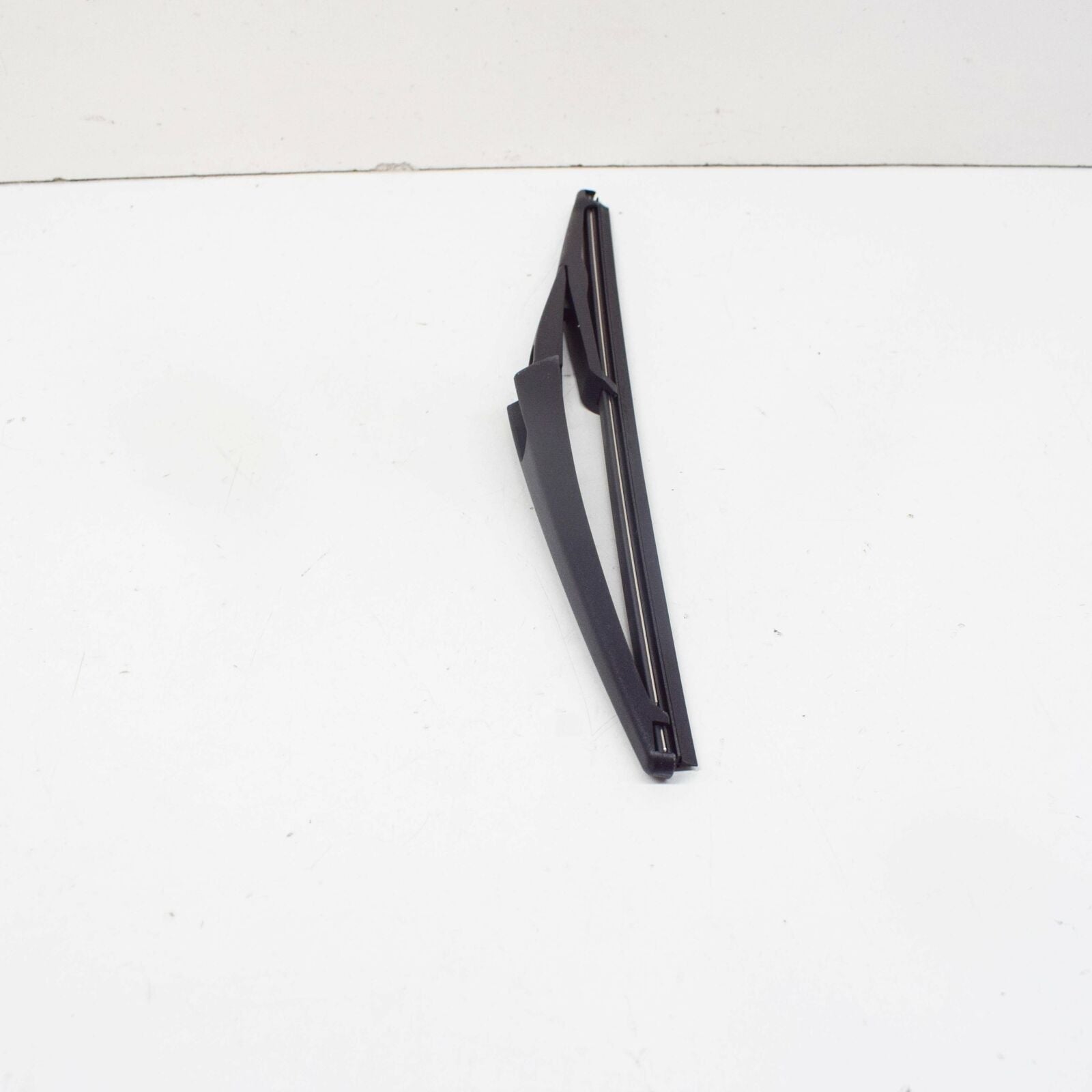 NEW MERCEDES-BENZ GLK X204 TAILGATE WINDOW WIPER ARM A212820194590 ORIGINAL