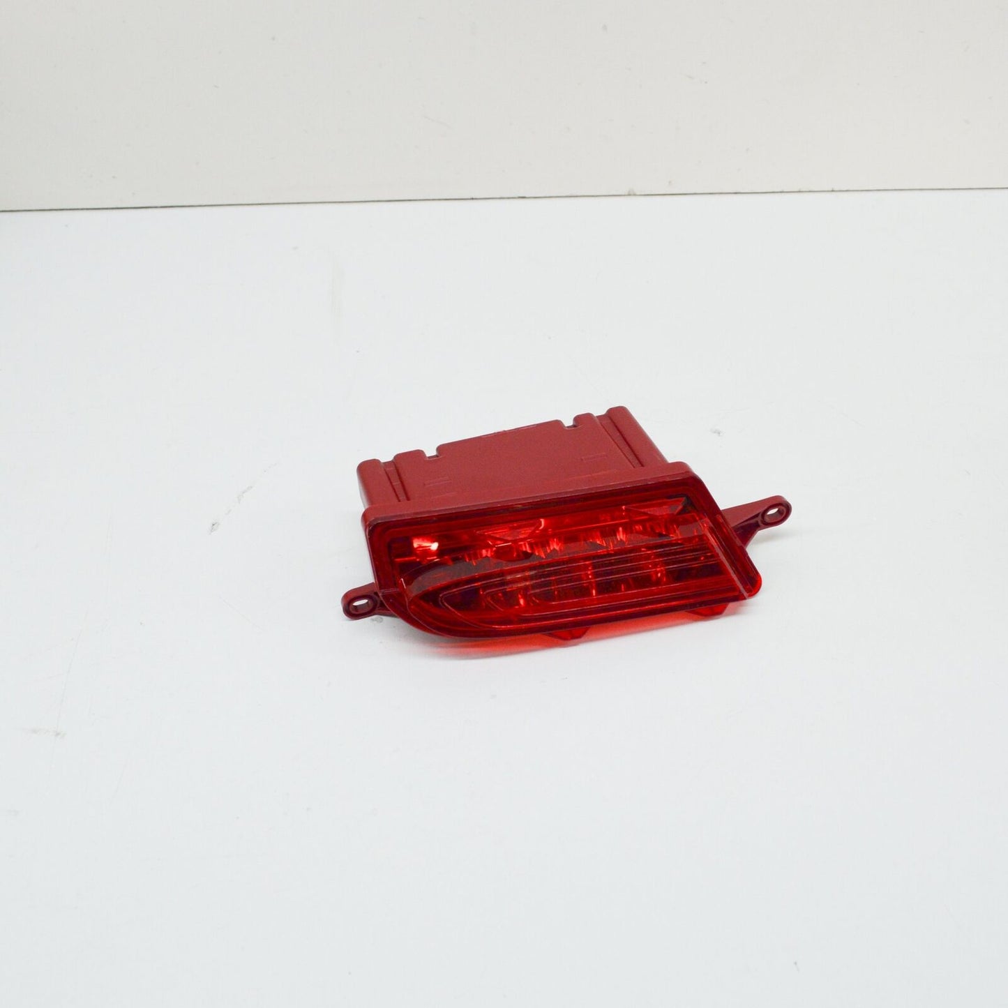 NEW MERCEDES CLS SHOOTING BRAKE X218 REAR RIGHT FOG LIGHT A2189060448 ORIGINAL