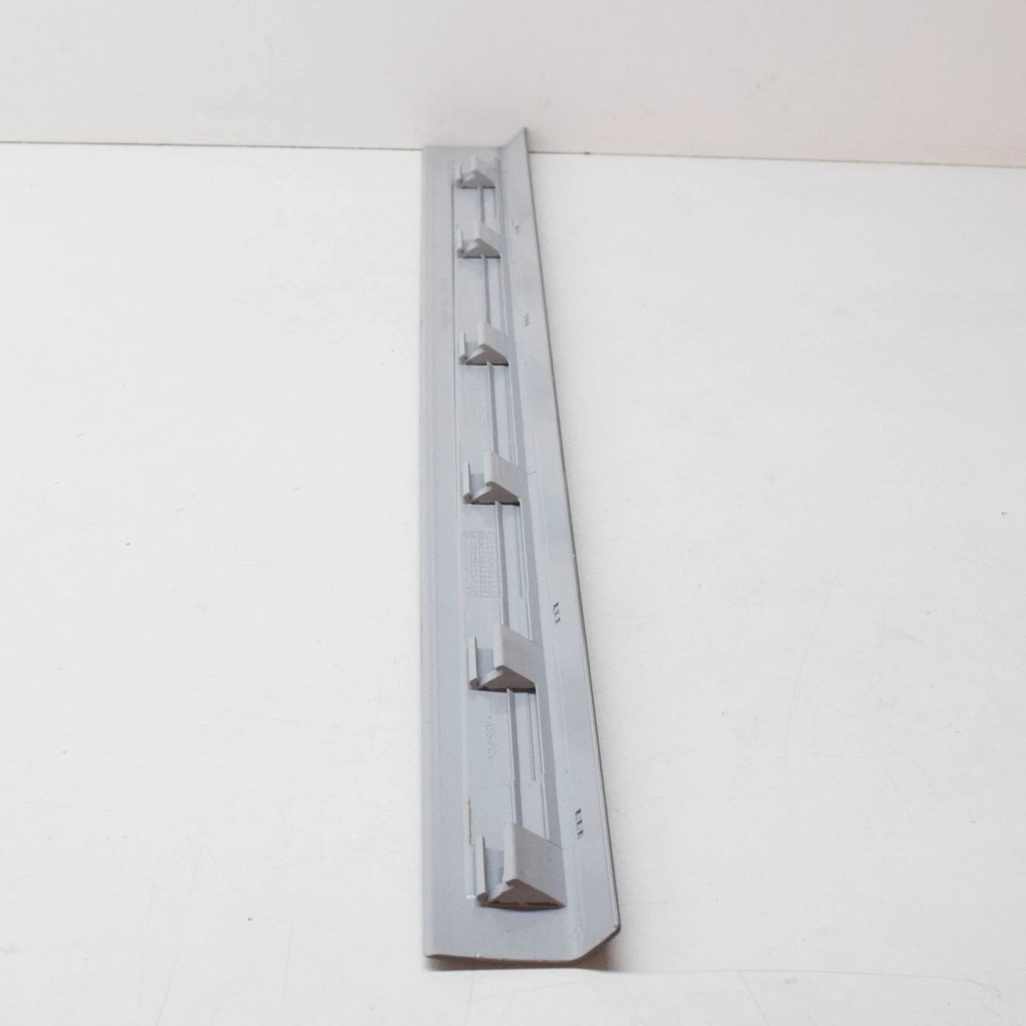 NEW BMW 7 E38 FRONT RIGHT SILL STRIP 51478174502 8174502 ORIGINAL