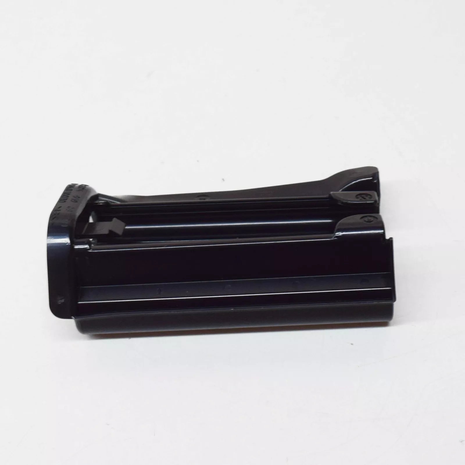 NEW MB C W204 FRONT RIGHT SEAT REAR RIGHT INNER COVER A20491908209051 ORIGINAL