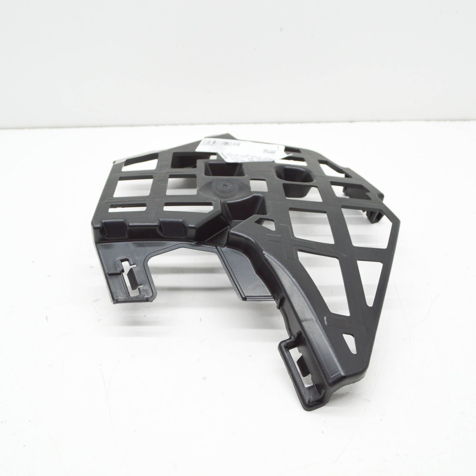 NEW VOLKSWAGEN PASSAT B8 FRONT RIGHT BUMPER BRACKET 3G0807178D 2016 ORIGINAL