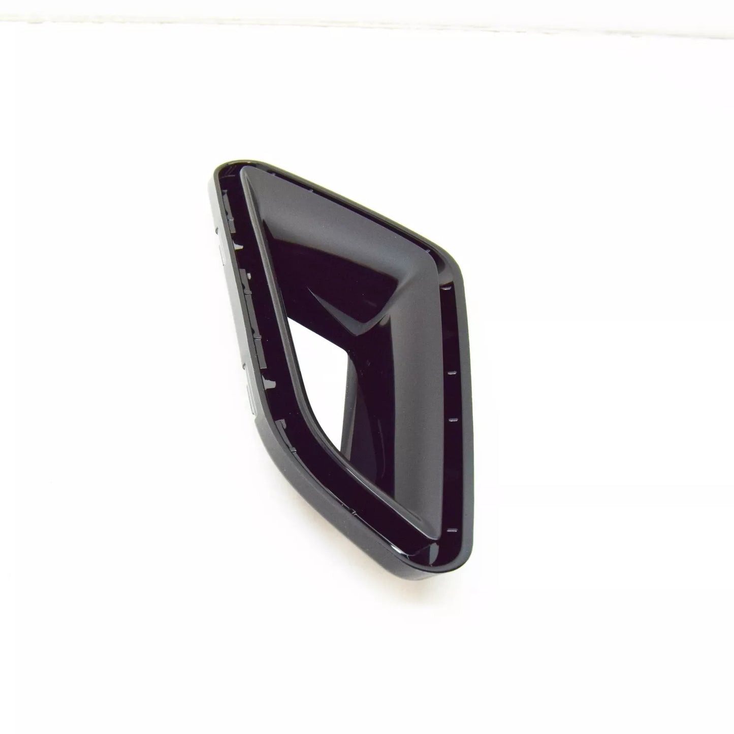 NEW AUDI RS5 FRONT CENTER RIGHT AIR DUCT TRIM 8W6807158A ORIGINAL