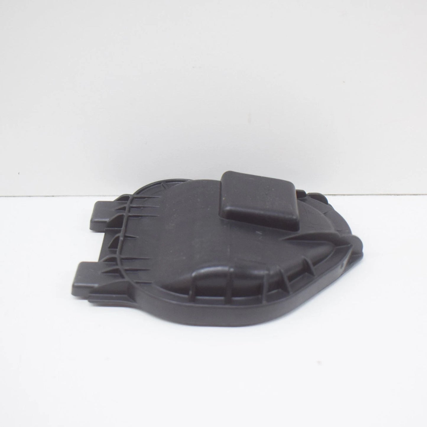 NEW VW TRANSPORTER T6 FRONT RIGHT DIPPED BEAM COVER CAP 7E0941608A ORIGINAL