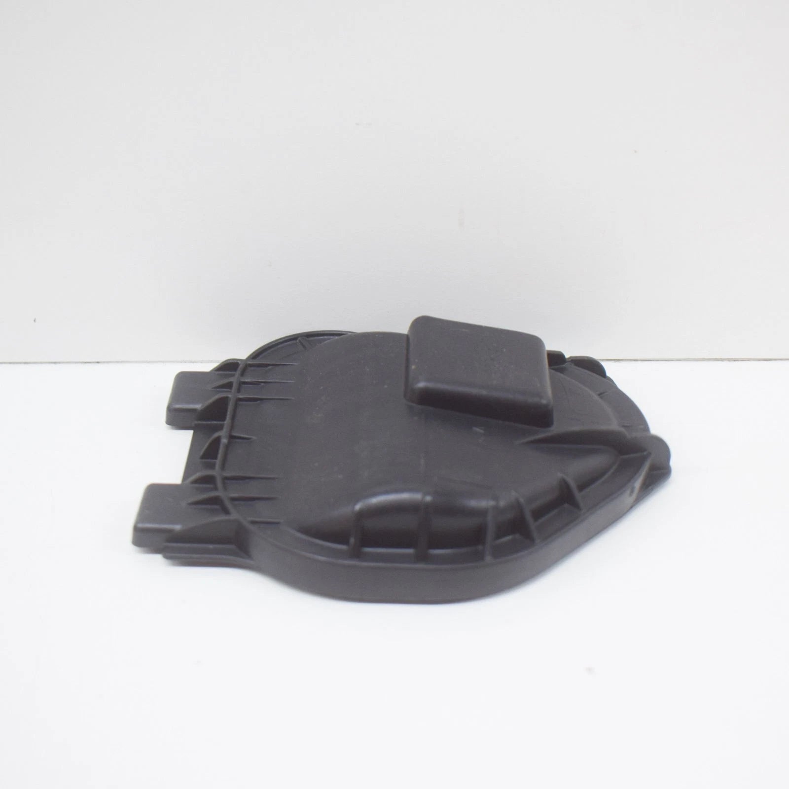 NEW VW TRANSPORTER T6 FRONT RIGHT DIPPED BEAM COVER CAP 7E0941608A ORIGINAL