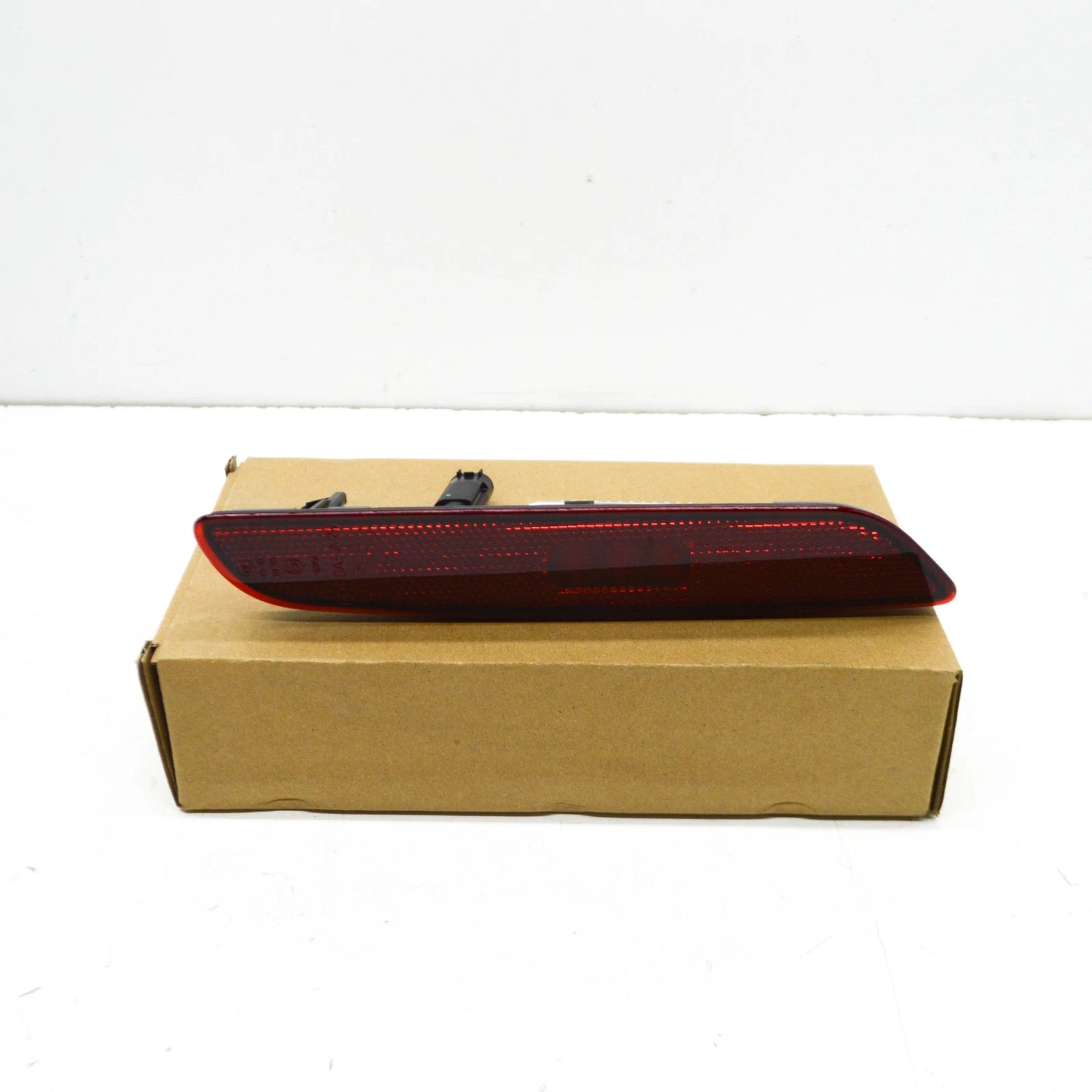 NEW BMW X4 G02 M F98 REAR LEFT FOG LIGHT REFLECTOR 63148083837 ORIGINAL