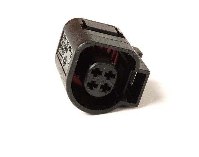 NEW VW TOUAREG 7P MK2 FLAT CONTACT HOUSING 4 PIN 4B0973712 ORIGINAL