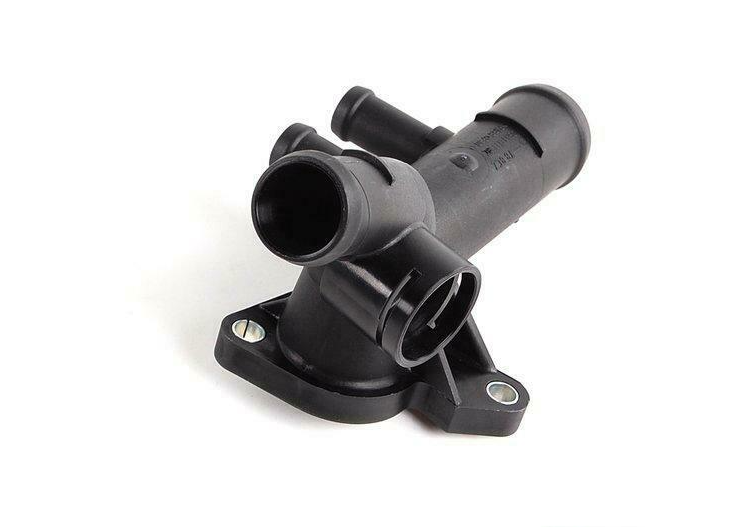 NEW VOLKSWAGEN BEETLE 9C ENGINE COOLANT HOSE FLANGE 06A121132AQ ORIGINAL